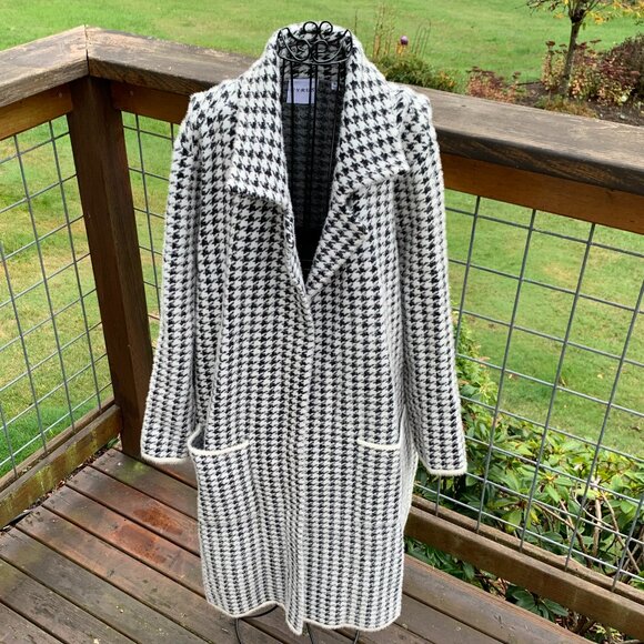 NWT Cyrus Women's size XL Black & White Herringbone Open Front Cardigan Coat - Picture 2 of 12